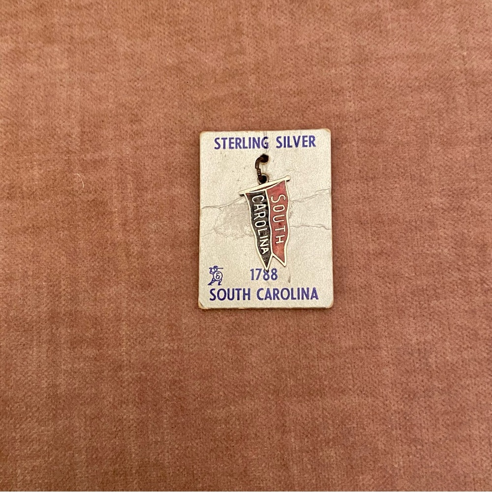 South Carolina flag pennant  sterling silver charm NWT vintage